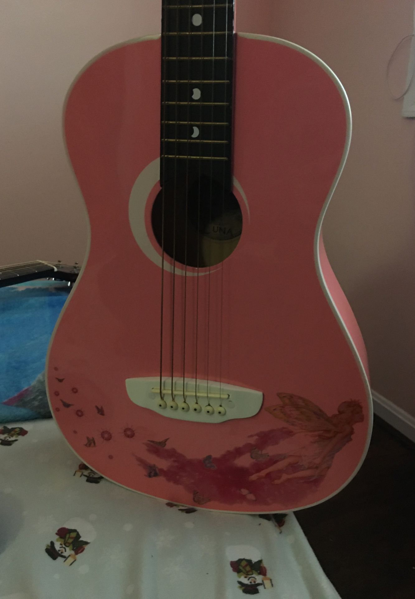 Guitar for kids (Brand Luna)