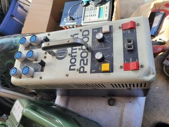Norman P2000D Professional Strobe Light Power Pack