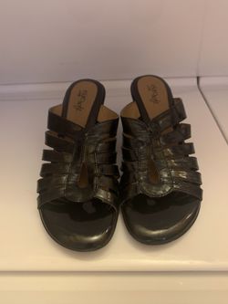 Women Sandals Size 7