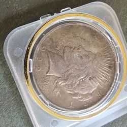 1922 United States Peace Silver Dollar.