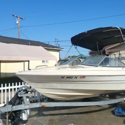 2000 Bayliner Capri 195