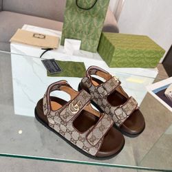 Gorgeous Sandals 