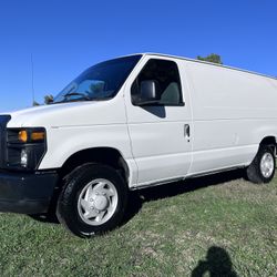 2008 Ford E-150 Van 