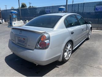 Nissan Altima