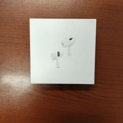 Apple - AirPods Pro 2nd Gen With MegaSafe Charging Case