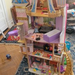 Disney Princess Dollhouse