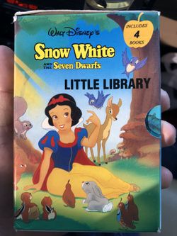 Walt Disney Show White And The Seven Dwarfs Little Library 