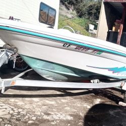 SEA RAY RAIDER  2000,  (2 GRAND )