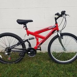 Dynacraft Mountain Bike