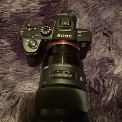 Sony Alpha 7 IV Camera