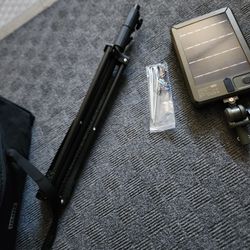 Job Site Light with Tripod