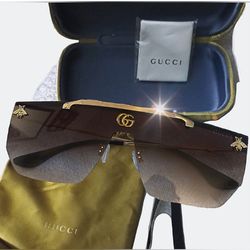 New Authentic GUCCI Sunglasses With Case
