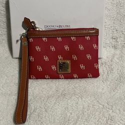 Dooney And Bourke 