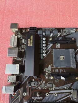 Gigabyte B550M DS3H AM4 Motherboard – Ryzen 5000 Ready