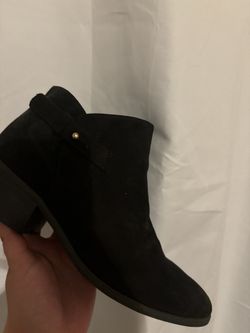 Old Navy Black Bootie’s 