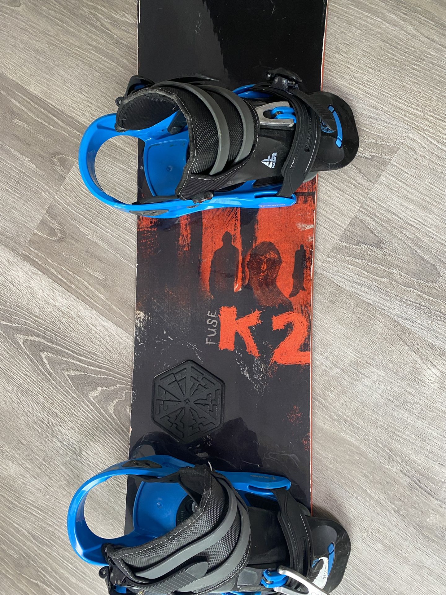 K2 Fuse Snowboard With Burton Bindings for Sale in San Jose, CA