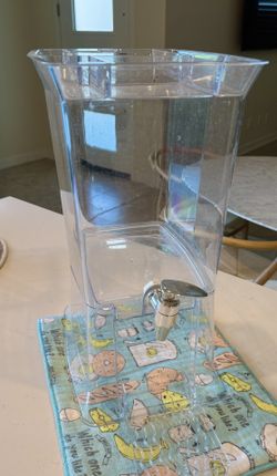 Buddeez Tritan Beverage Dispenser with Party Top Lid and Drip Tray - 2.5 Gallon Drink Dispenser - Drink Dispenser - BPA Free - Made in USA