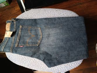 Levi Jeans Size 12