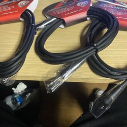 Professional Cables (Interconnect (x2) & Mic Cable)