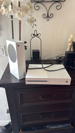 Xbox One S Disc/Digital