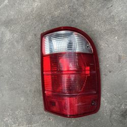 02 Ford Ranger Edge LeftTail Light
