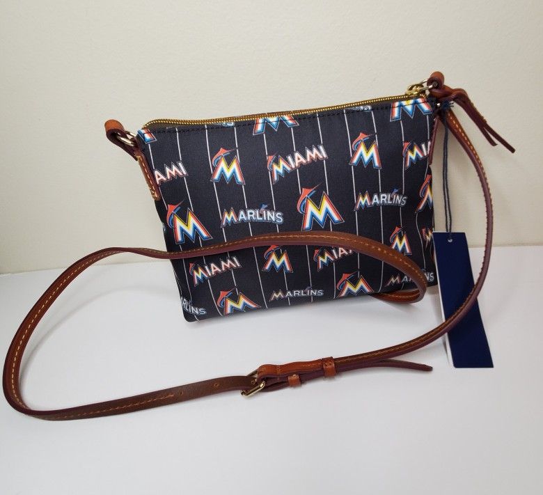 Dooney And Bourke Ladies MLB Miami Marlins Ginger Crossbody Bag for Sale in  Port St. Lucie, FL - OfferUp