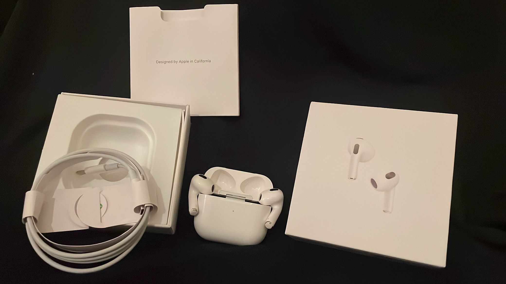 Apple AirPods (3rd Generation)