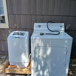  Kenmore    Washer  Machine And Dryer 