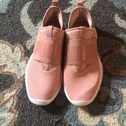 Puma Womens Stretch Round 