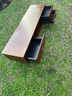 VINTAGE MID CENTURY TV STAND W/ 3 DRAWERS (YOU NAME THE PRICE)