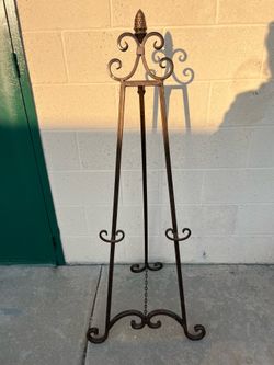 Metal Stamd