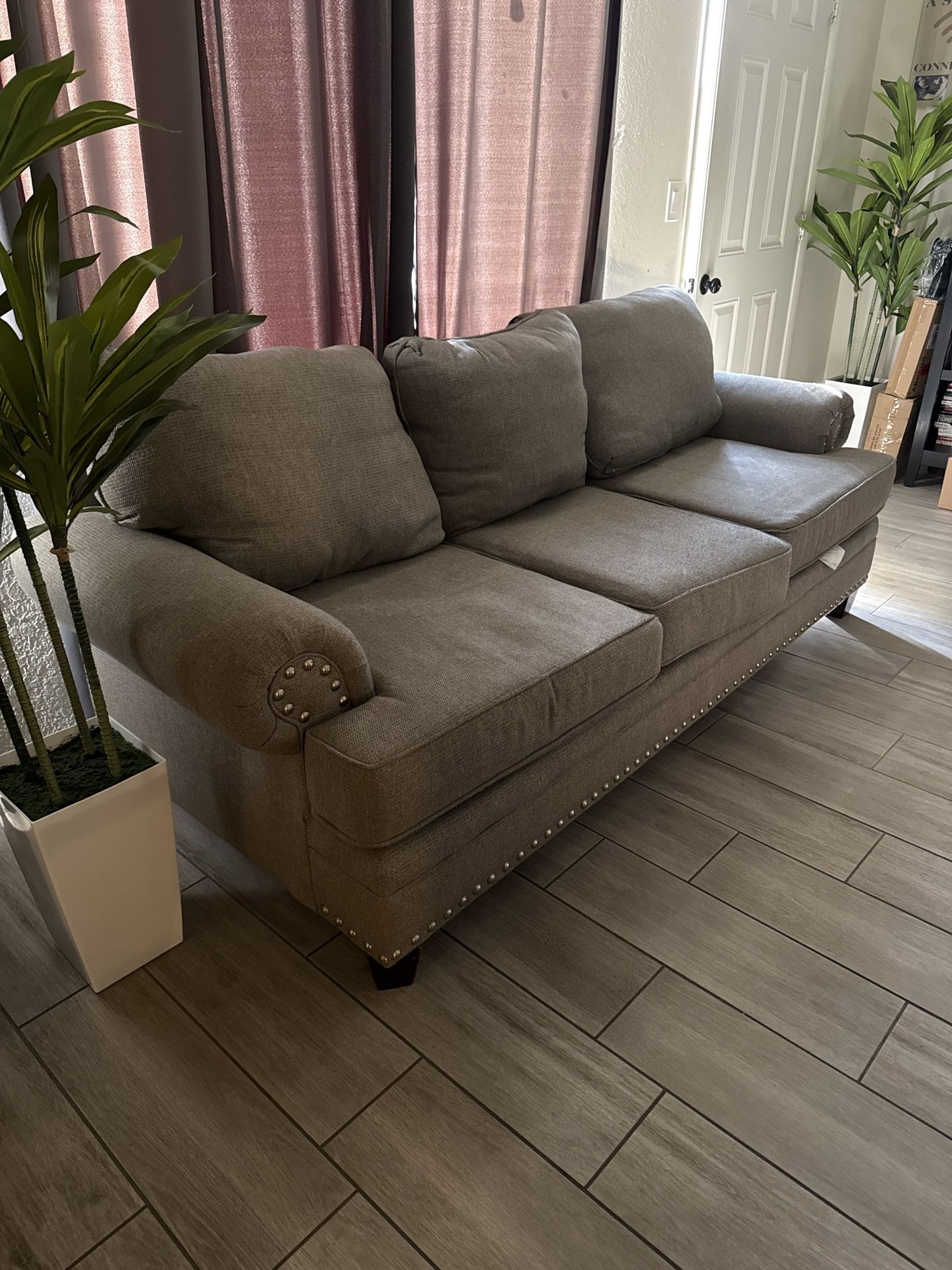 Couch From America Furniture