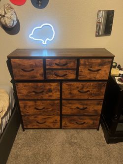 Fabric dresser