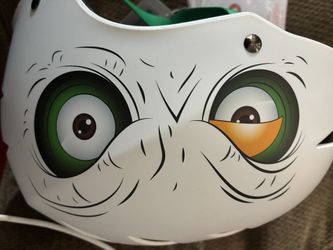 Razor Helmet