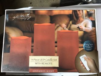 Apothecary & Company 3-Piece LED Candle Set with Remote RED open box