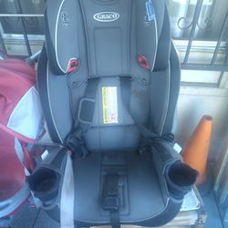 car seat 