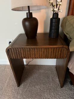 Wood Nightstand with Fluted Drawer