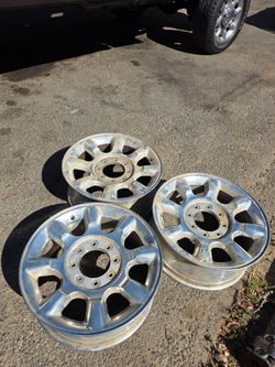 (3) 20" Ford Lariat stock wheels