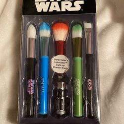 Star Wars Makeup Brush’s 