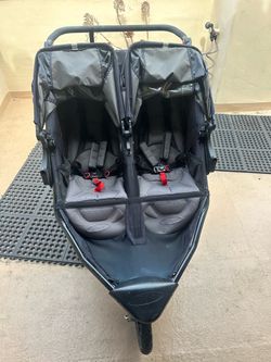 DOUBLE BOB JOGGING STROLLER
