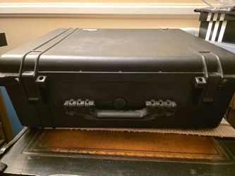 ikelite camera / electronic storage case