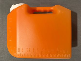 24-hour urine collection bottle