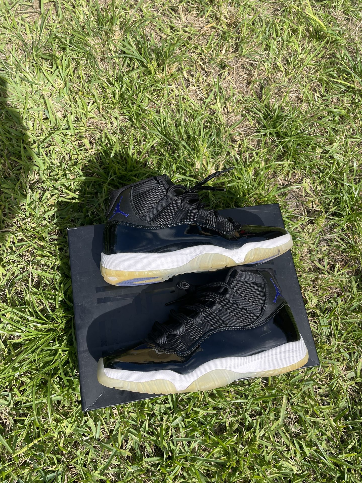 Space Jams 11s Size 9.5