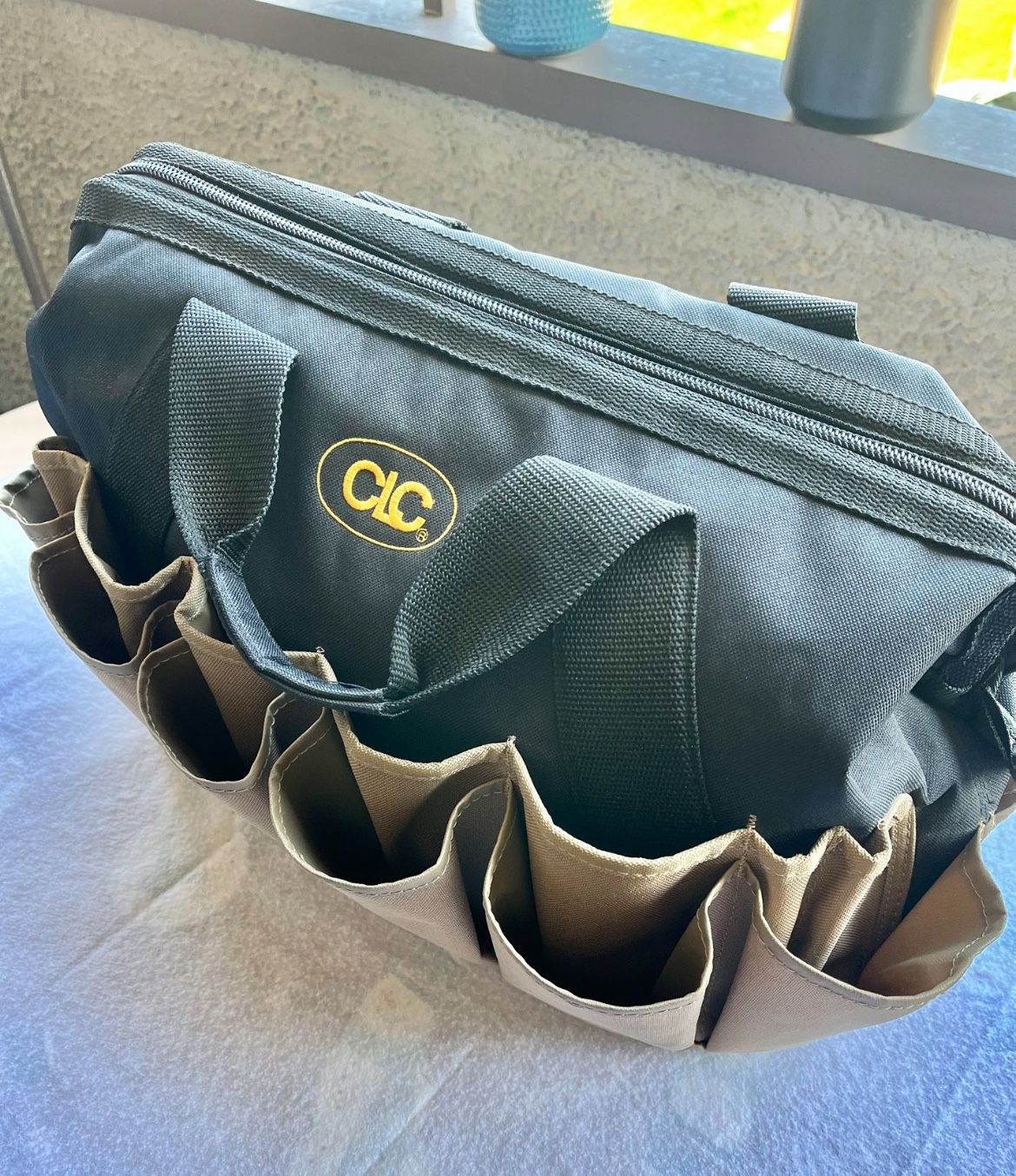 Tool pouch by CLC, 34 pocket