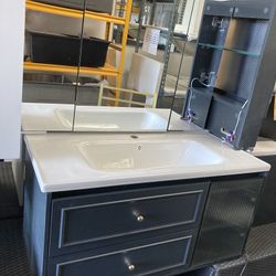 Brand New 40” Black or White Floating Bathroom with Sink & Medicine Cabinet 