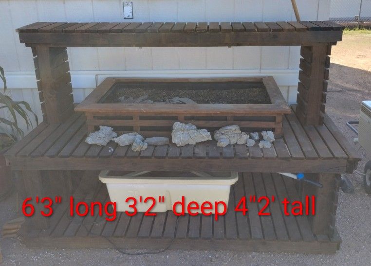 Wooden Sturdy Indoor/Outdoor Water Fountain Display