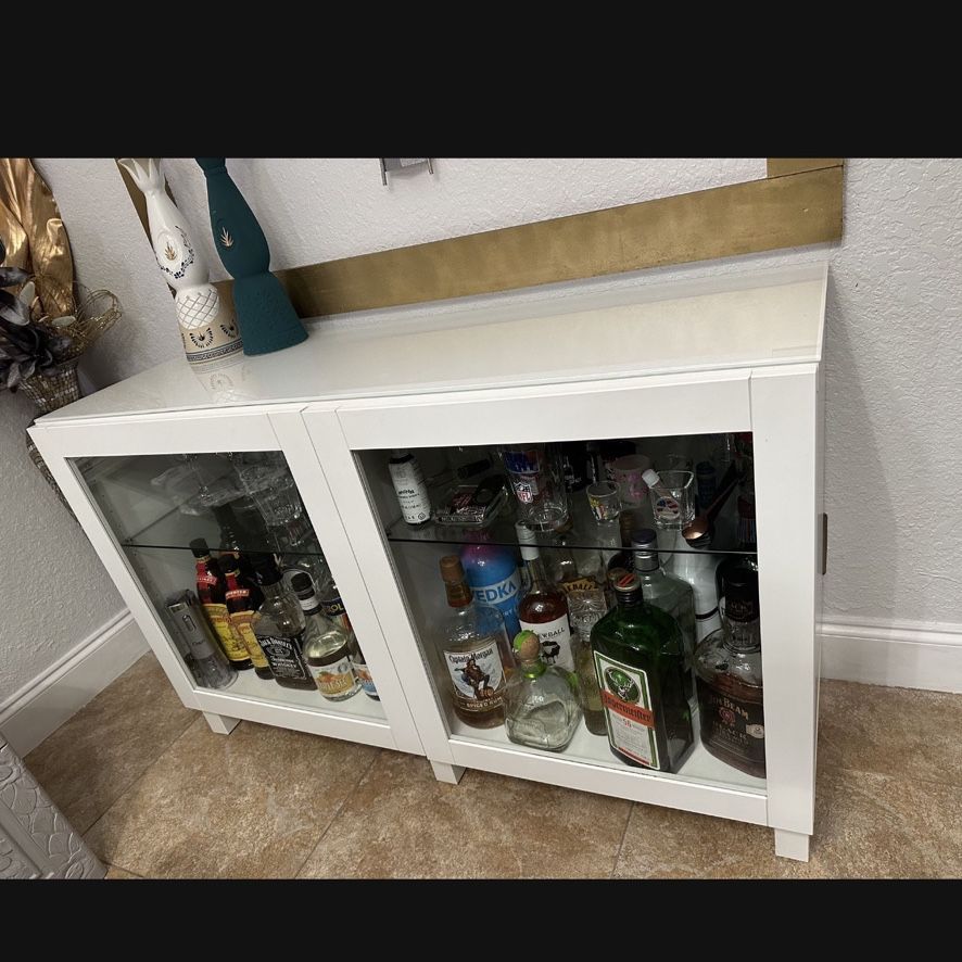 Cabinet With Glass Doors And Glass Shelves In Great Shape