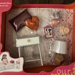 Our Generation Deluxe Accessories Bedding Set.