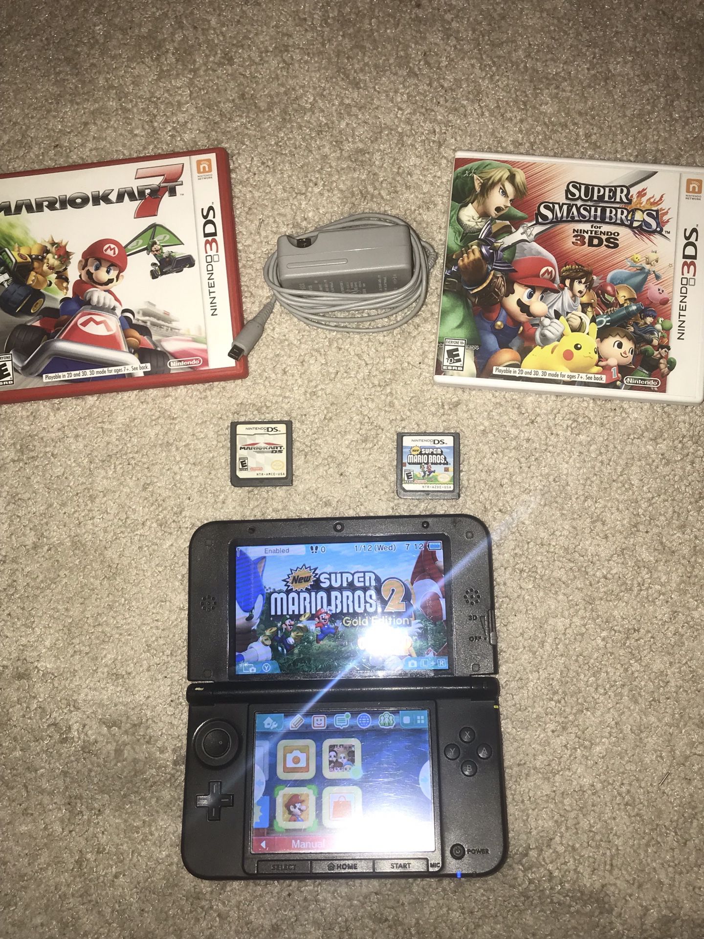 Nintendo Gold Super Mario Bros 3ds XL Limited Edition Console Tested & Working