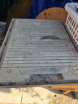 Tile saw